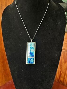 Vintage Dichroic Glass Pendant Necklace Blue Silver Tone Shimmer Artisan